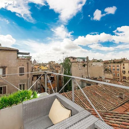 Two Bedrooms Apartment With Solarium With View On San Peter Church And Sant'Angelo Castle ローマ エクステリア 写真